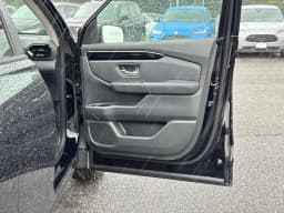 Honda Passport RTL AWD 2026 — side view