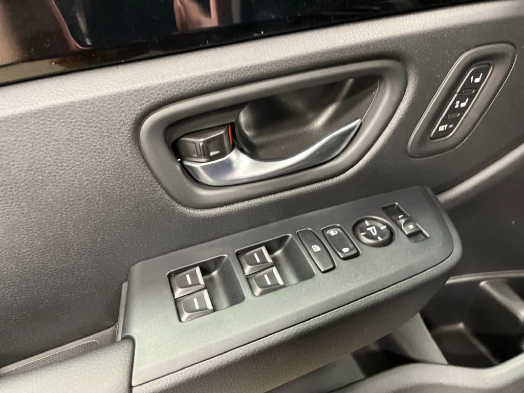 Honda Passport RTL AWD 2026 — side view