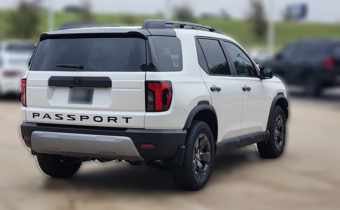 Honda Passport RTL AWD 2026 — side view