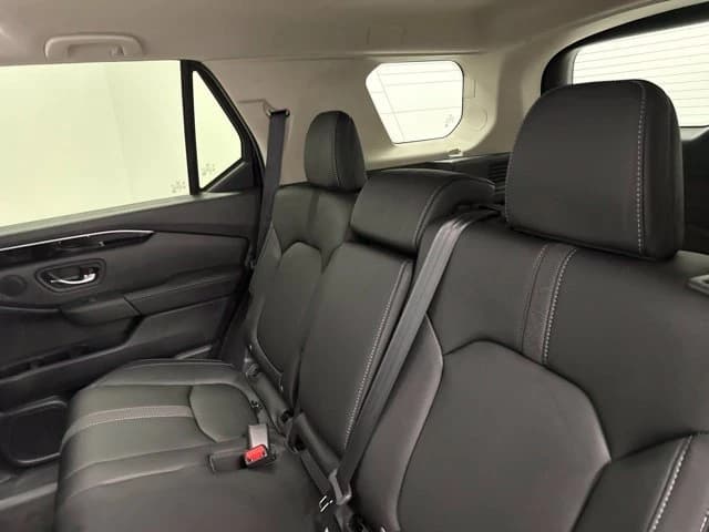 Honda Passport RTL AWD 2026 — side view