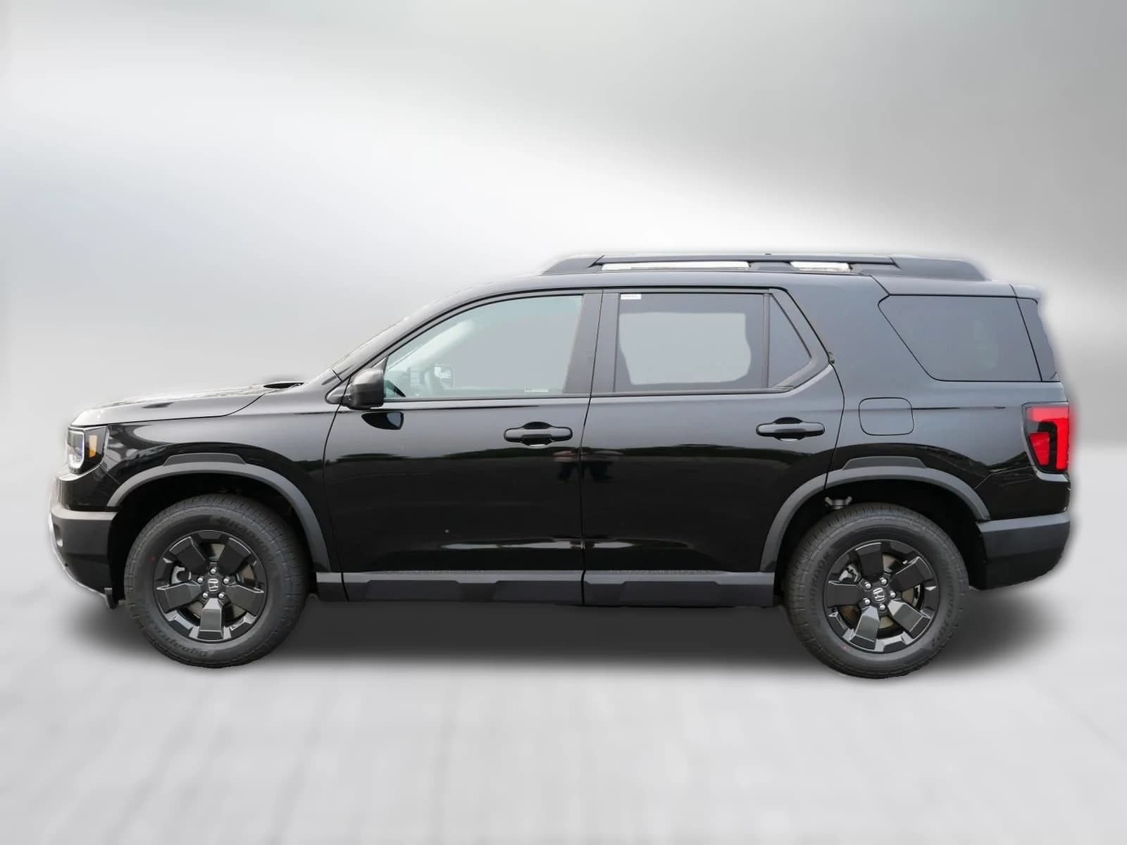 Honda Passport RTL AWD 2026 — side view