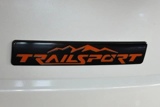 Honda Passport TrailSport AWD 2026 — side view