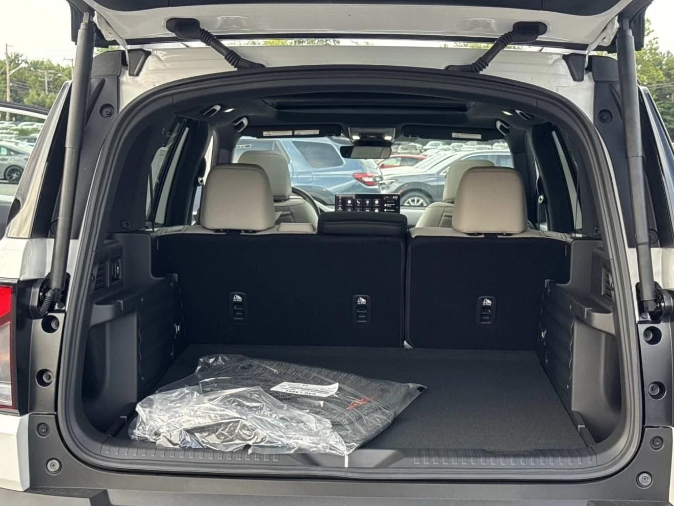 Honda Passport TrailSport Elite AWD 2026 — side view