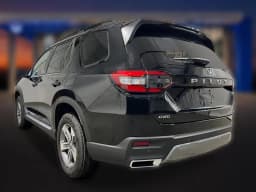 Honda Pilot EX-L AWD 2026 — side view