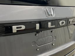 Honda Pilot EX-L AWD 2026 — side view