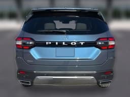 Honda Pilot EX-L AWD 2026 — side view