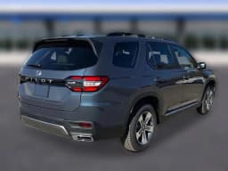 Honda Pilot EX-L AWD 2026 — side view