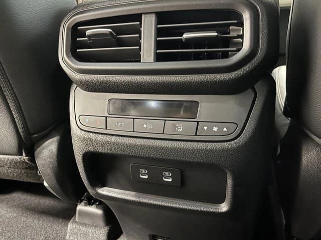 Honda Pilot EX-L AWD 2026 — side view