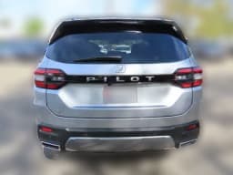 Honda Pilot EX-L AWD 2026 — side view