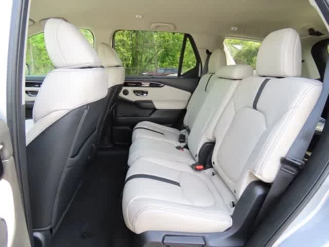 Honda Pilot EX-L AWD 2026 — side view