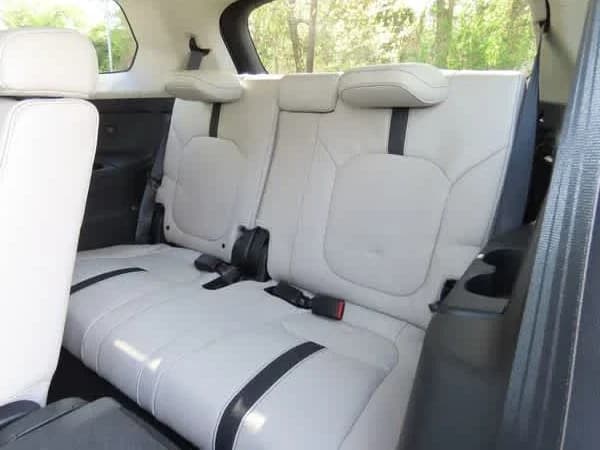 Honda Pilot EX-L AWD 2026 — side view