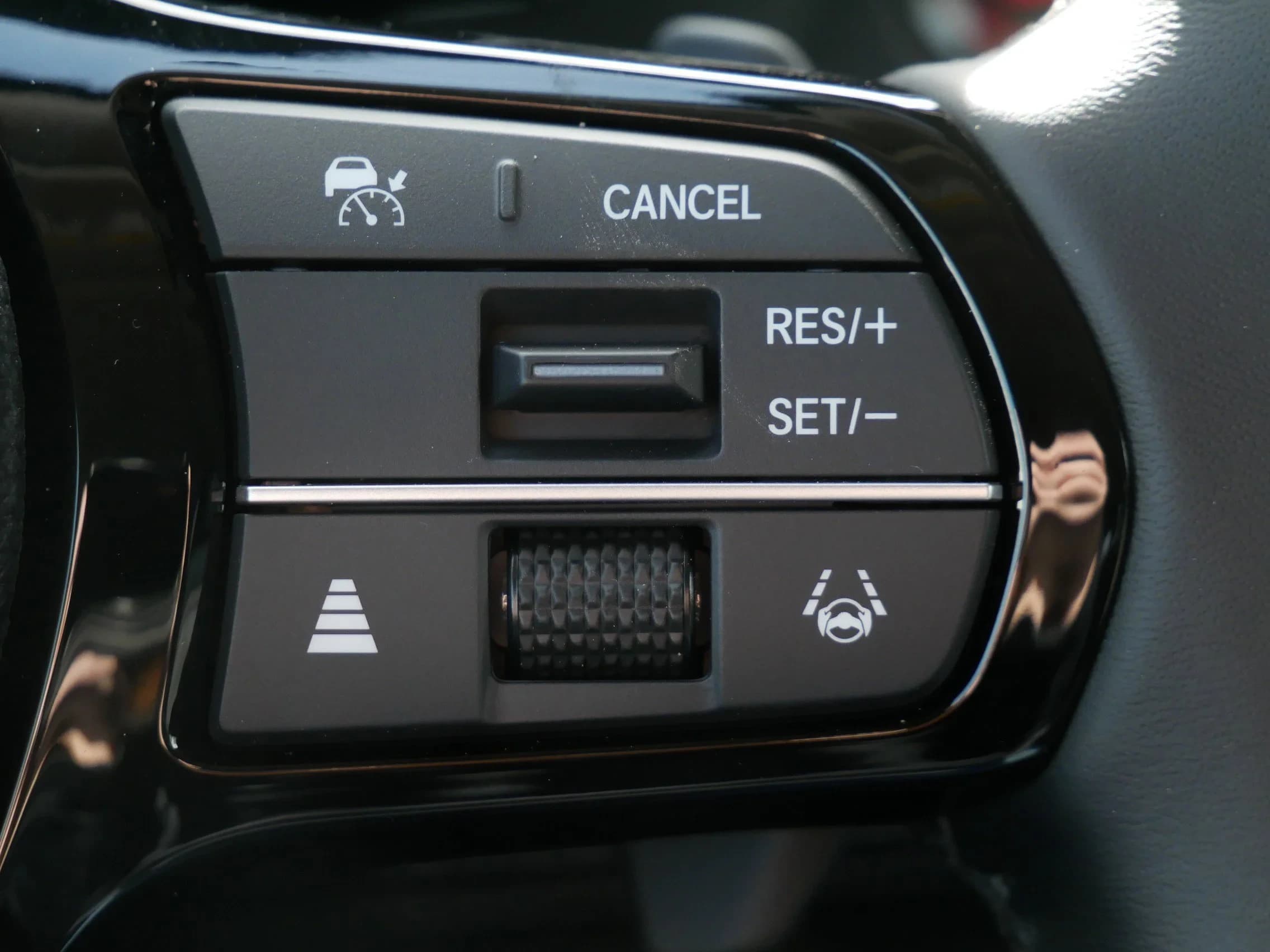 Honda Pilot EX-L AWD 2026 — side view