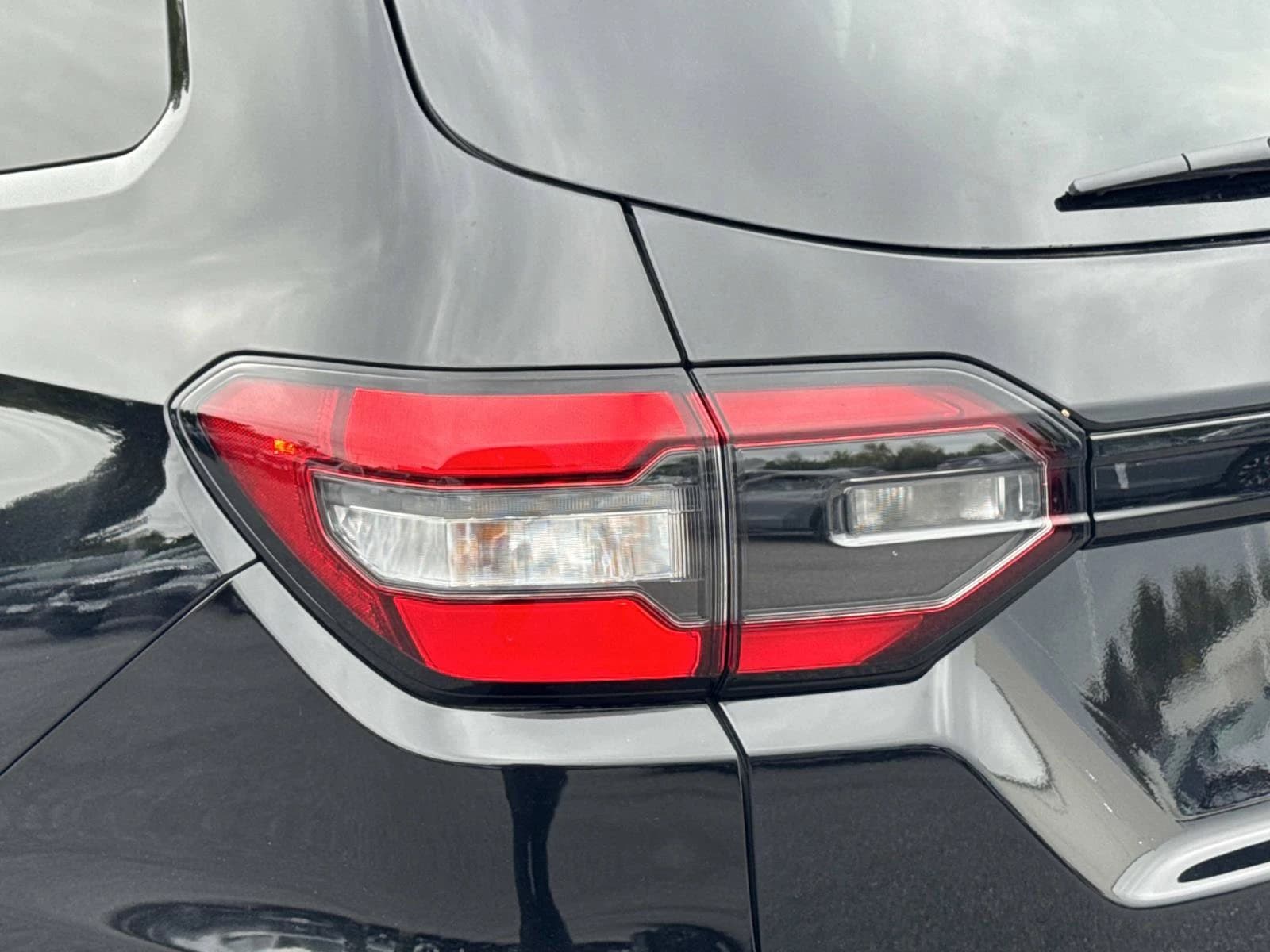 Honda Pilot EX-L AWD 2026 — side view