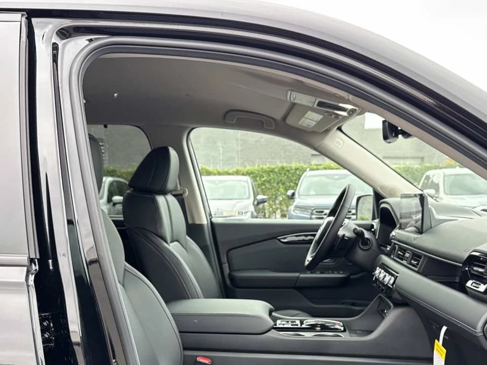 Honda Pilot EX-L AWD 2026 — side view