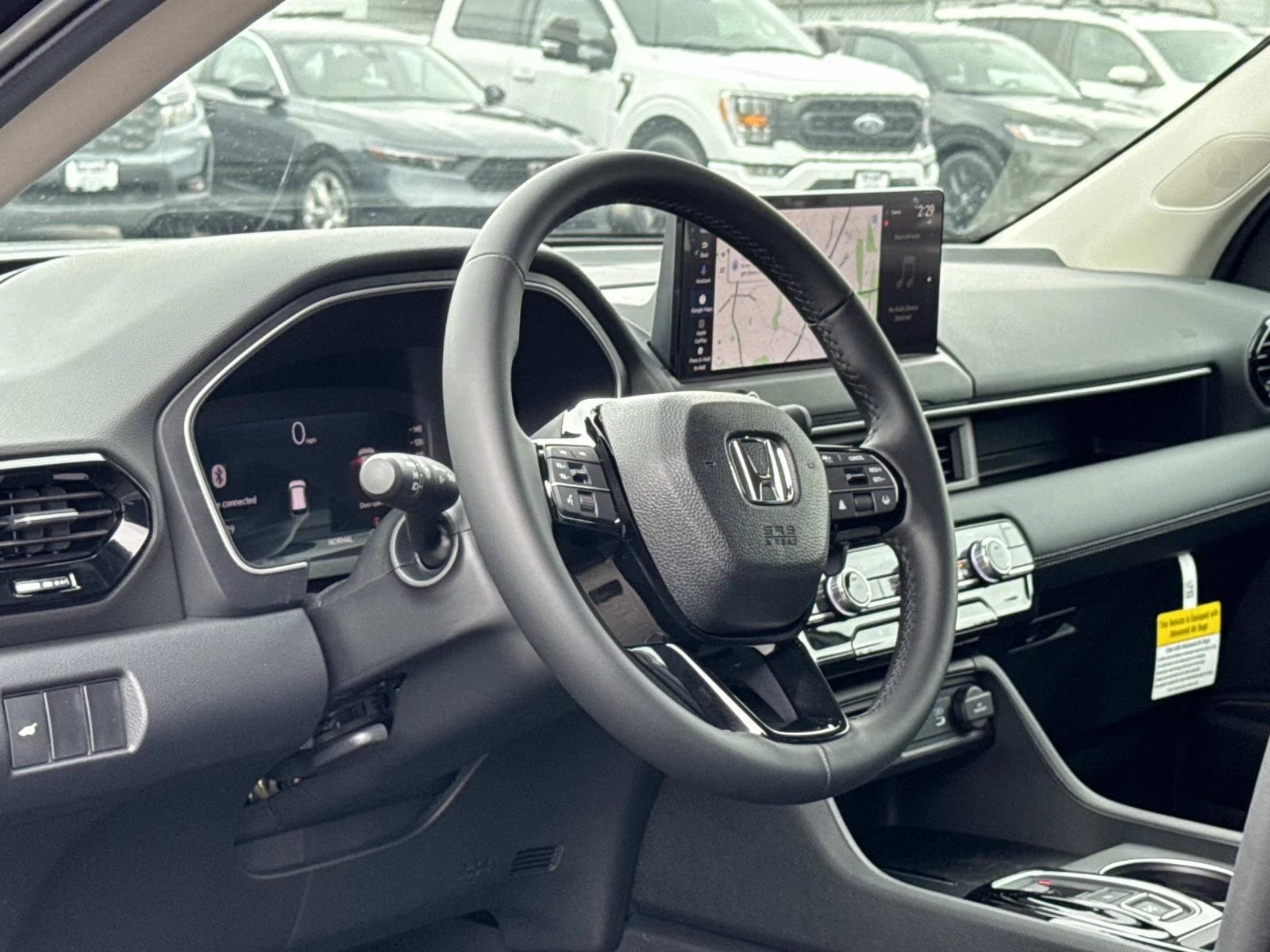 Honda Pilot EX-L AWD 2026 — side view