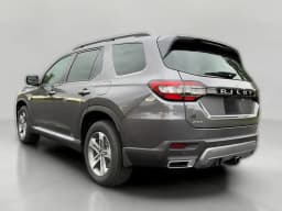 Honda Pilot EX-L AWD 2026 — side view