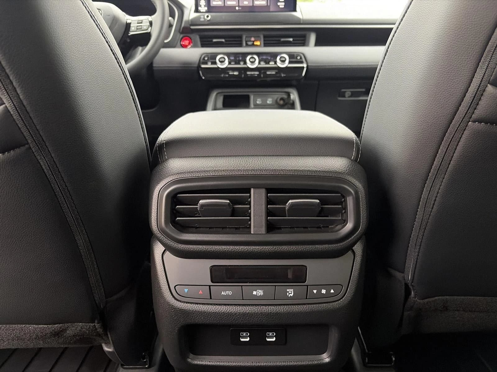 Honda Pilot EX-L AWD 2026 — side view