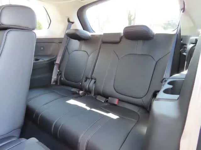 Honda Pilot EX-L AWD 2026 — side view