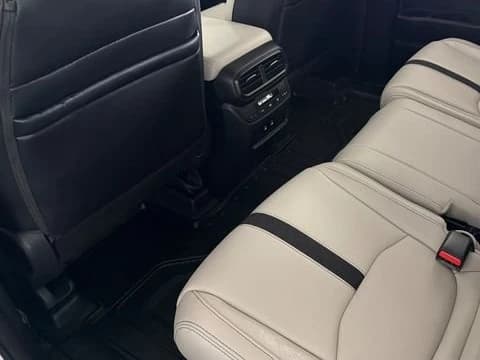 Honda Pilot EX-L AWD 2026 — side view