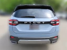 Honda Pilot EX-L AWD 2026 — side view