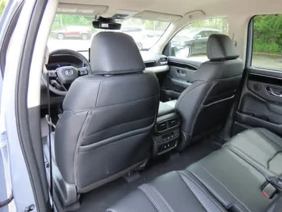 Honda Pilot EX-L AWD 2026 — side view