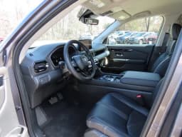 Honda Pilot EX-L AWD 2026 — side view