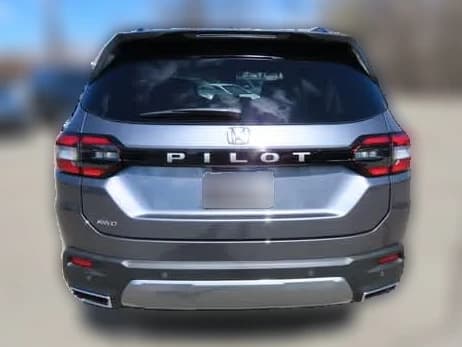 Honda Pilot EX-L AWD 2026 — side view
