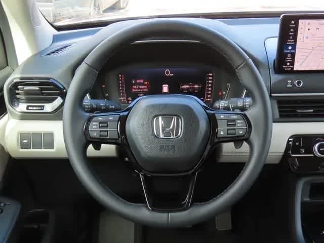 Honda Pilot EX-L AWD 2026 — side view