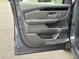 Honda Pilot TrailSport AWD 2026 — side view