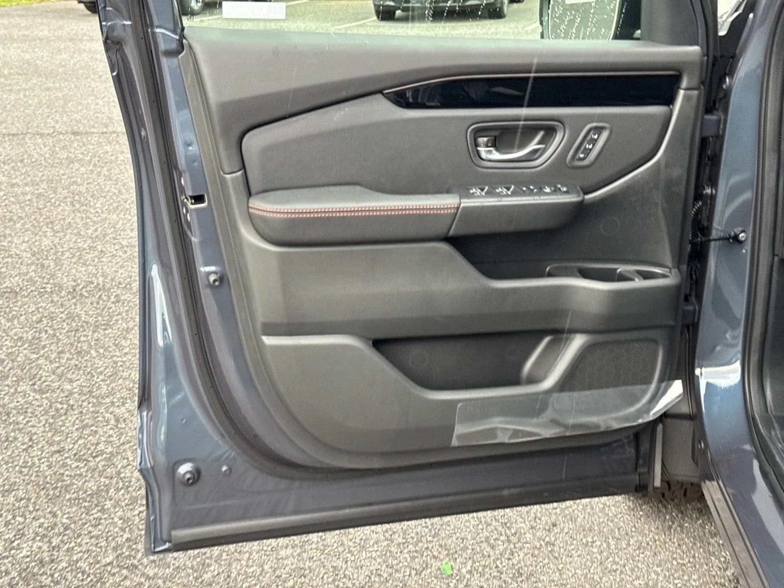 Honda Pilot TrailSport AWD 2026 — side view