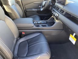 Honda Pilot Touring S AWD 2026 — side view