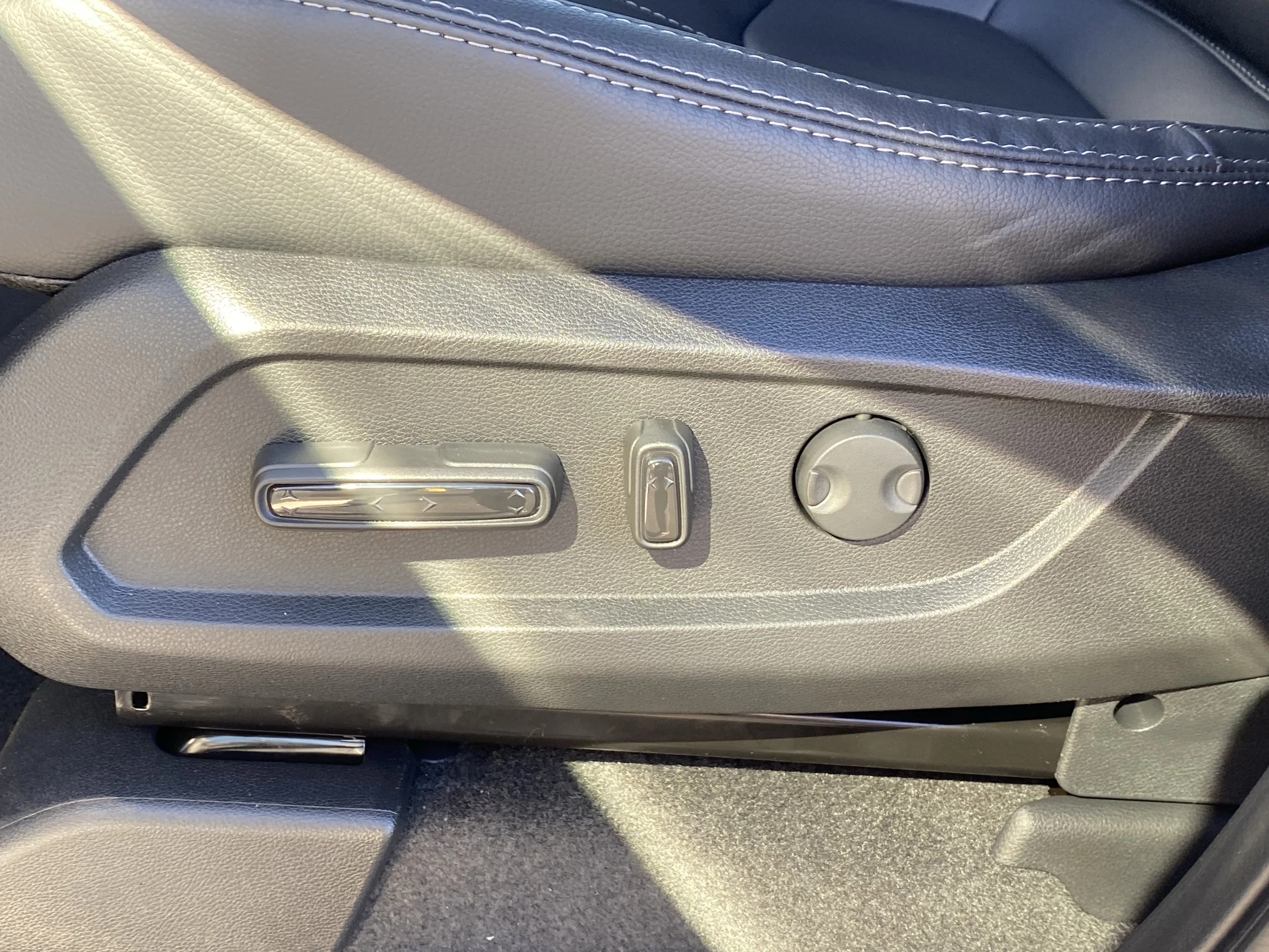 Honda Pilot Touring S AWD 2026 — side view