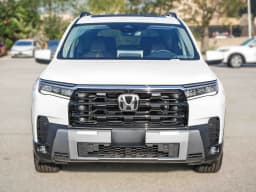 Honda Pilot Elite AWD 2026 — side view