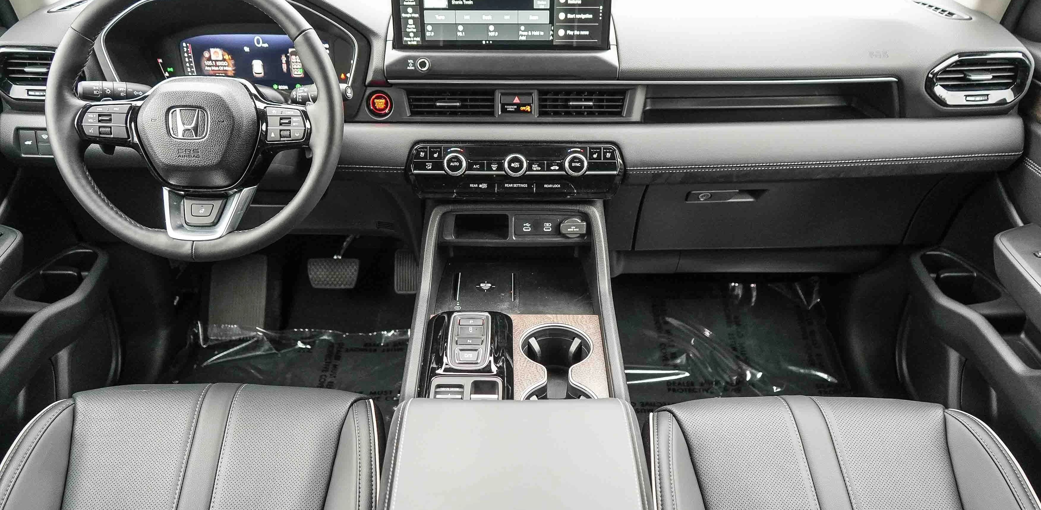 Honda Pilot Elite AWD 2026 — side view
