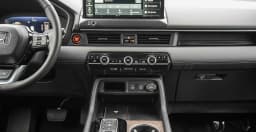 Honda Pilot Elite AWD 2026 — side view