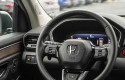 Honda Pilot Elite AWD 2026 — side view