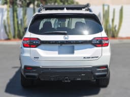 Honda Pilot Black Edition AWD 2026 — side view