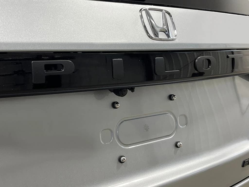 Honda Pilot Black Edition AWD 2026 — side view