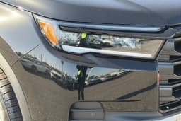 Honda Pilot EX-L 2WD 2026 — side view