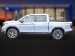 Honda Ridgeline Sport AWD 2025 — side view