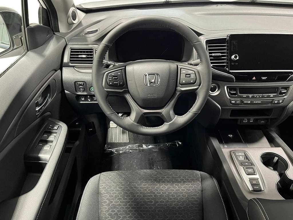 Honda Ridgeline Sport AWD 2025 — side view