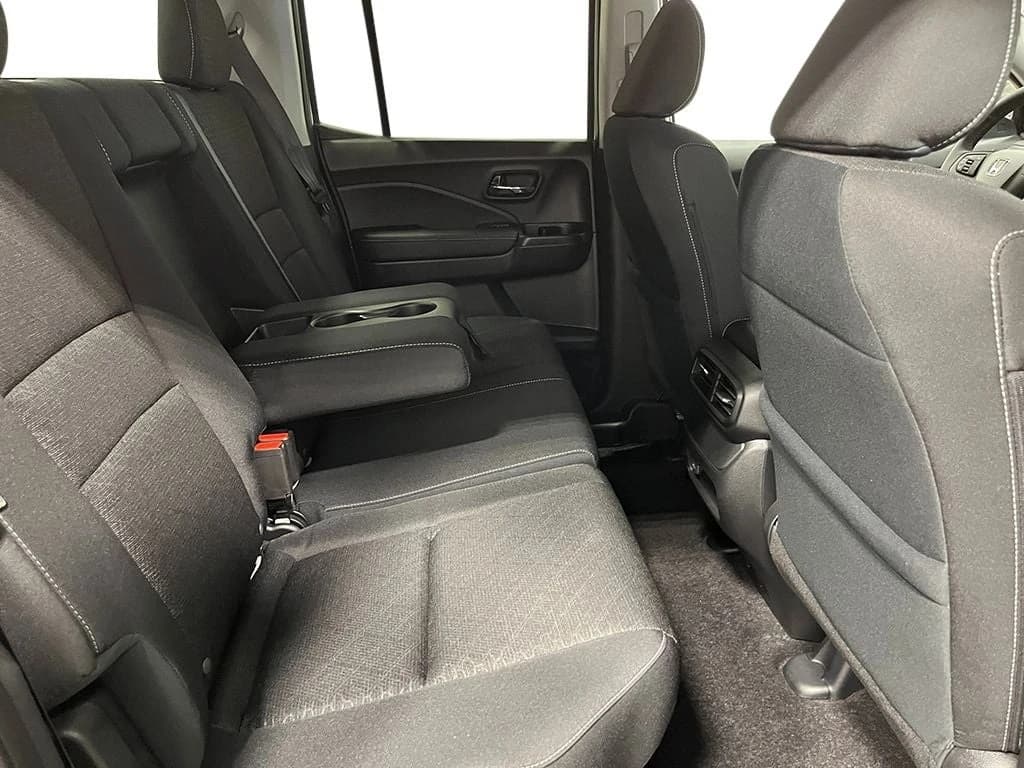 Honda Ridgeline Sport AWD 2025 — side view