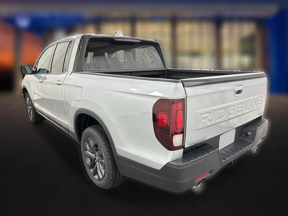 Honda Ridgeline Sport AWD 2026 — side view