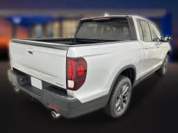 Honda Ridgeline Sport AWD 2026 — side view