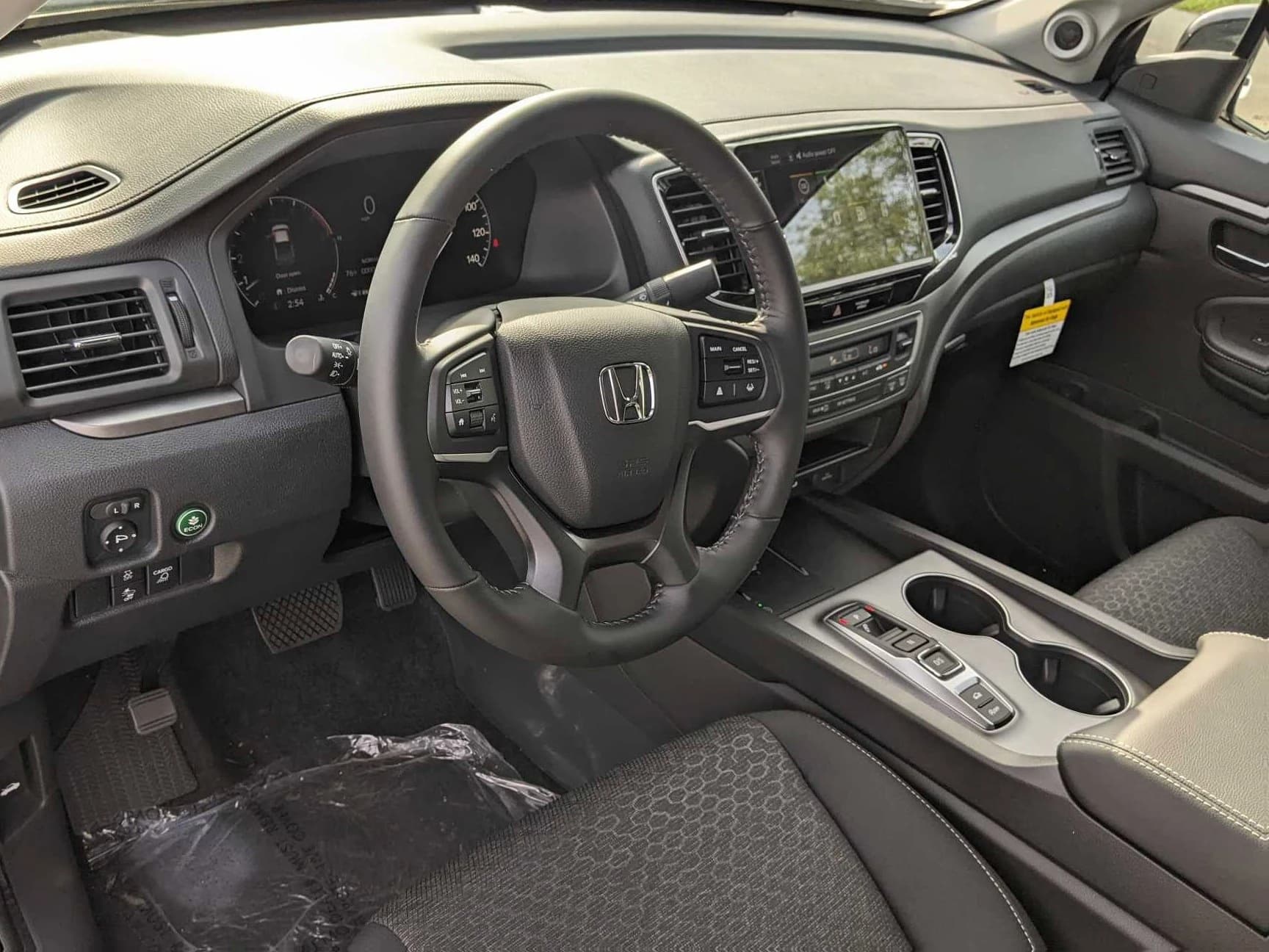 Honda Ridgeline Sport AWD 2026 — side view