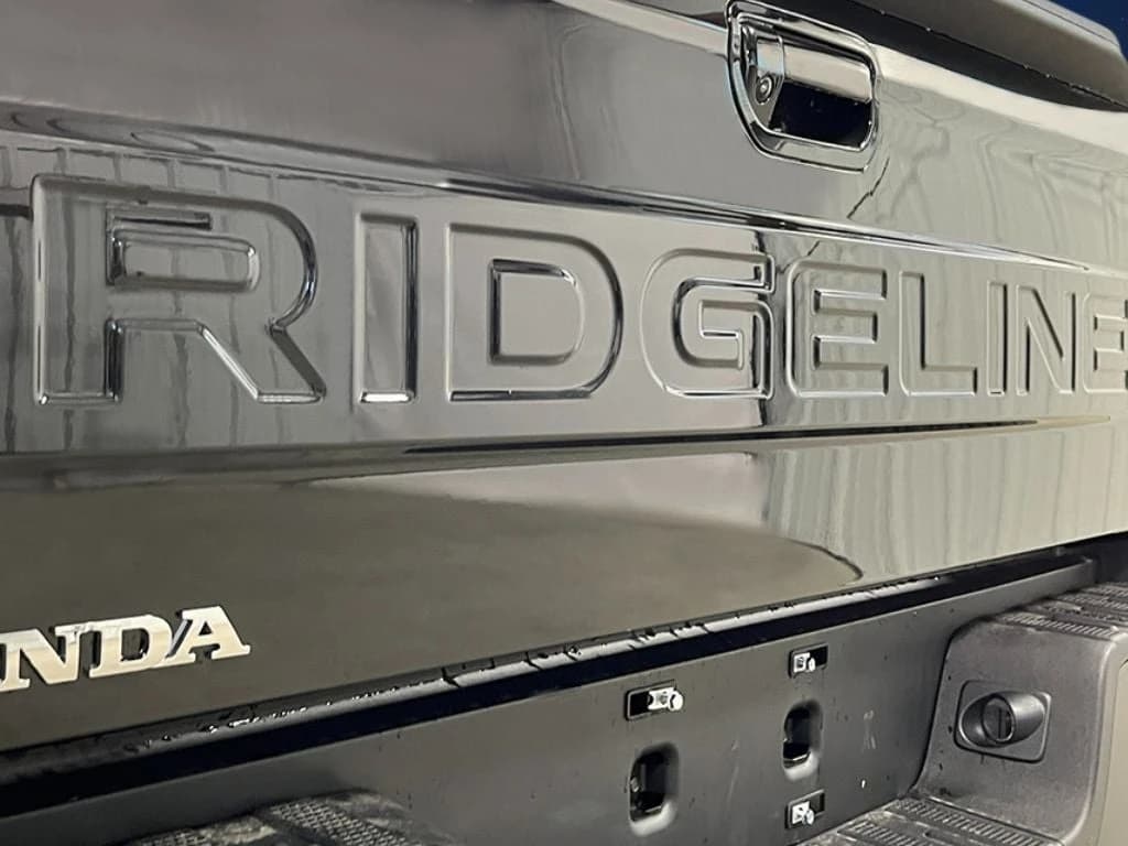 Honda Ridgeline RTL AWD 2026 — side view