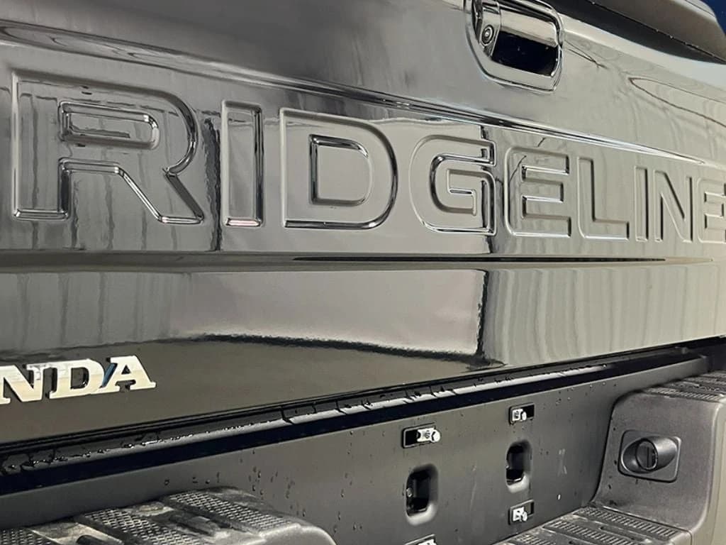 Honda Ridgeline RTL AWD 2025 — side view