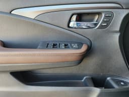 Honda Ridgeline RTL AWD 2026 — side view