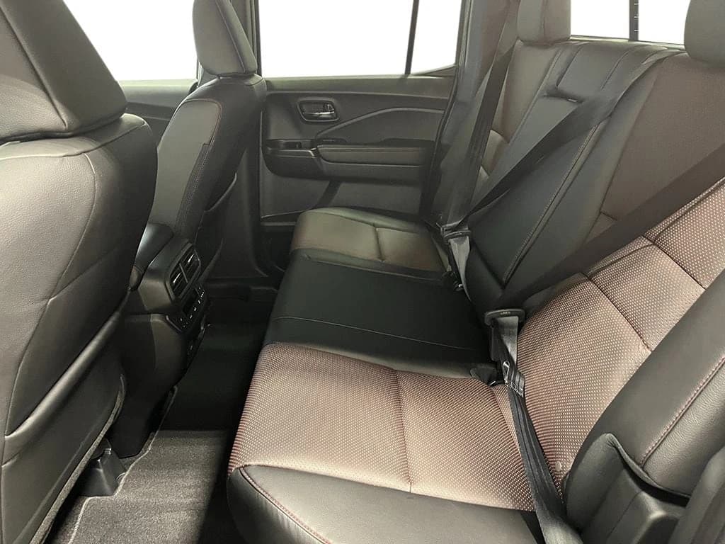 Honda Ridgeline Black Edition AWD 2026 — side view