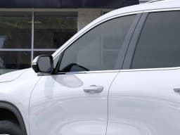 Buick Enclave Preferred 4dr 2026 — side view
